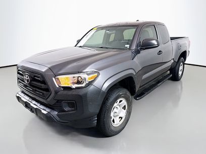 Used 2016 Toyota Tacoma SR