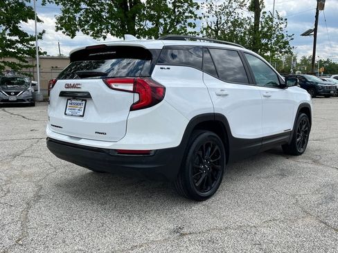 Certified 2023 GMC Terrain SLE w/ Driver Convenience Package AWD/4WD image 6