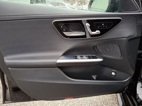 Used 2022 Mercedes-Benz C 300 4MATIC Sedan image 12