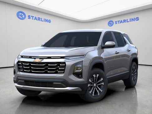 New 2026 Chevrolet Equinox LT w/ Safety and Technology Package FWD image 6