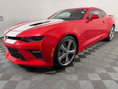 Used 2017 Chevrolet Camaro SS RWD image 2