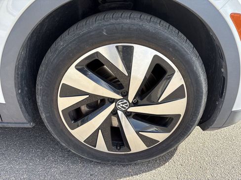 Used 2021 Volkswagen ID.4 1st Edition image 27