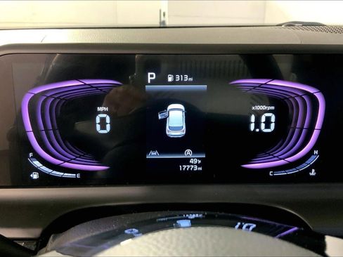 Used 2025 Kia Seltos S image 20