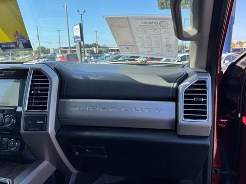 Used 2017 Ford F250 Lariat w/ Chrome Package image 46