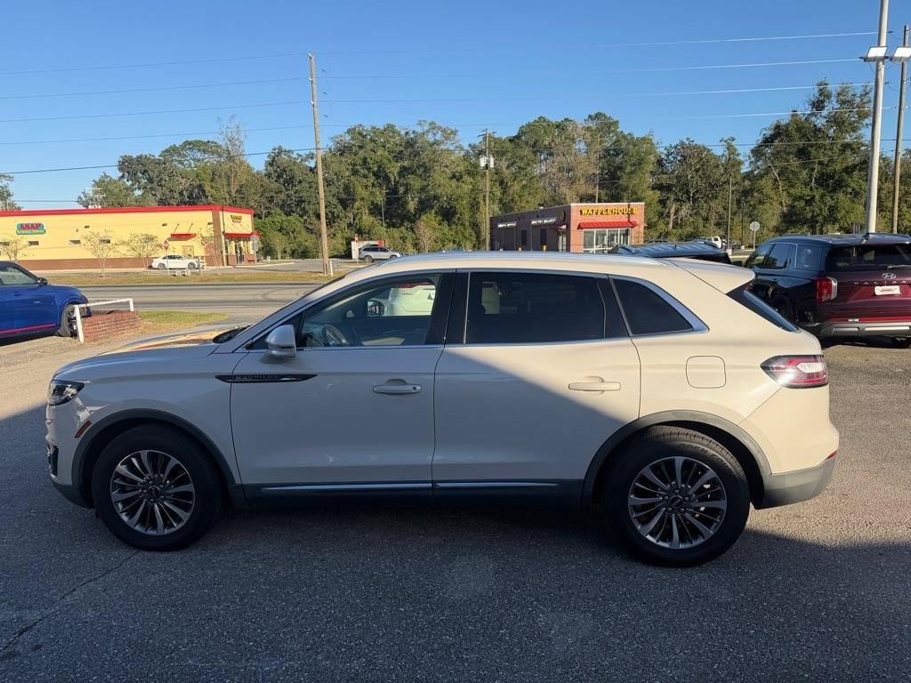 Used 2019 Lincoln Nautilus Select FWD image 8