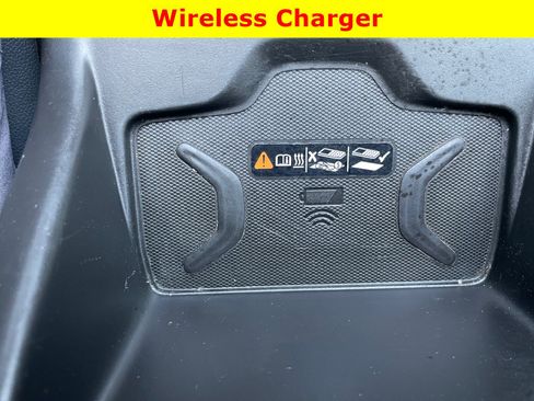 Used 2019 Chevrolet Colorado Z71 AWD/4WD image 34