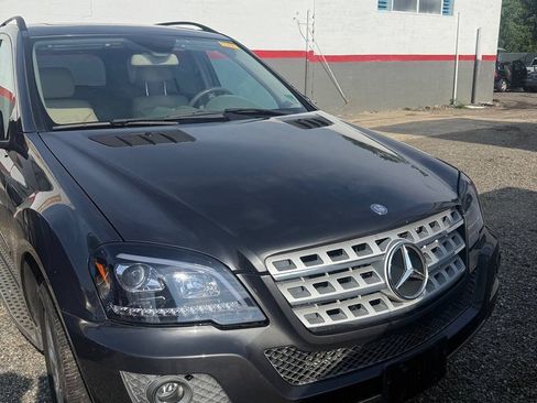Used 2011 Mercedes-Benz ML 350 2WD image 1