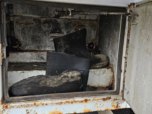 Used 1994 Chevrolet Silverado 3500 136 WB image 18