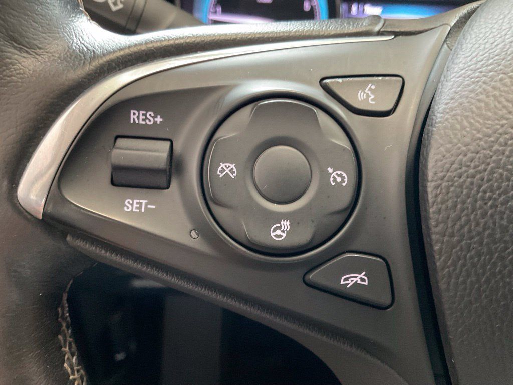 Used 2017 Buick Envision Essence AWD/4WD image 13