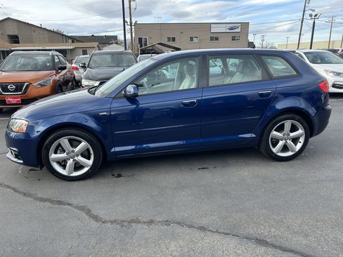 Used 2013 Audi A3 2.0T Premium Plus w/ Premium Plus Pkg image 4