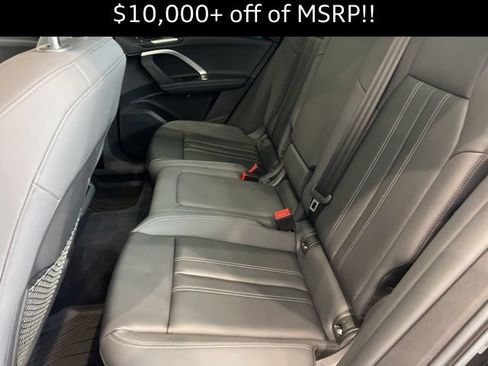 Used 2025 Audi Q5 Premium AWD/4WD image 14