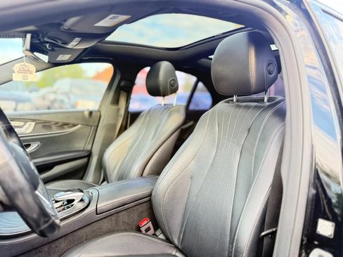 Used 2019 Mercedes-Benz E 300 4MATIC image 10