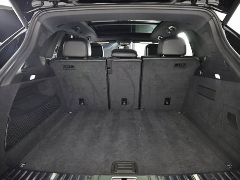 Certified 2024 Porsche Cayenne image 30