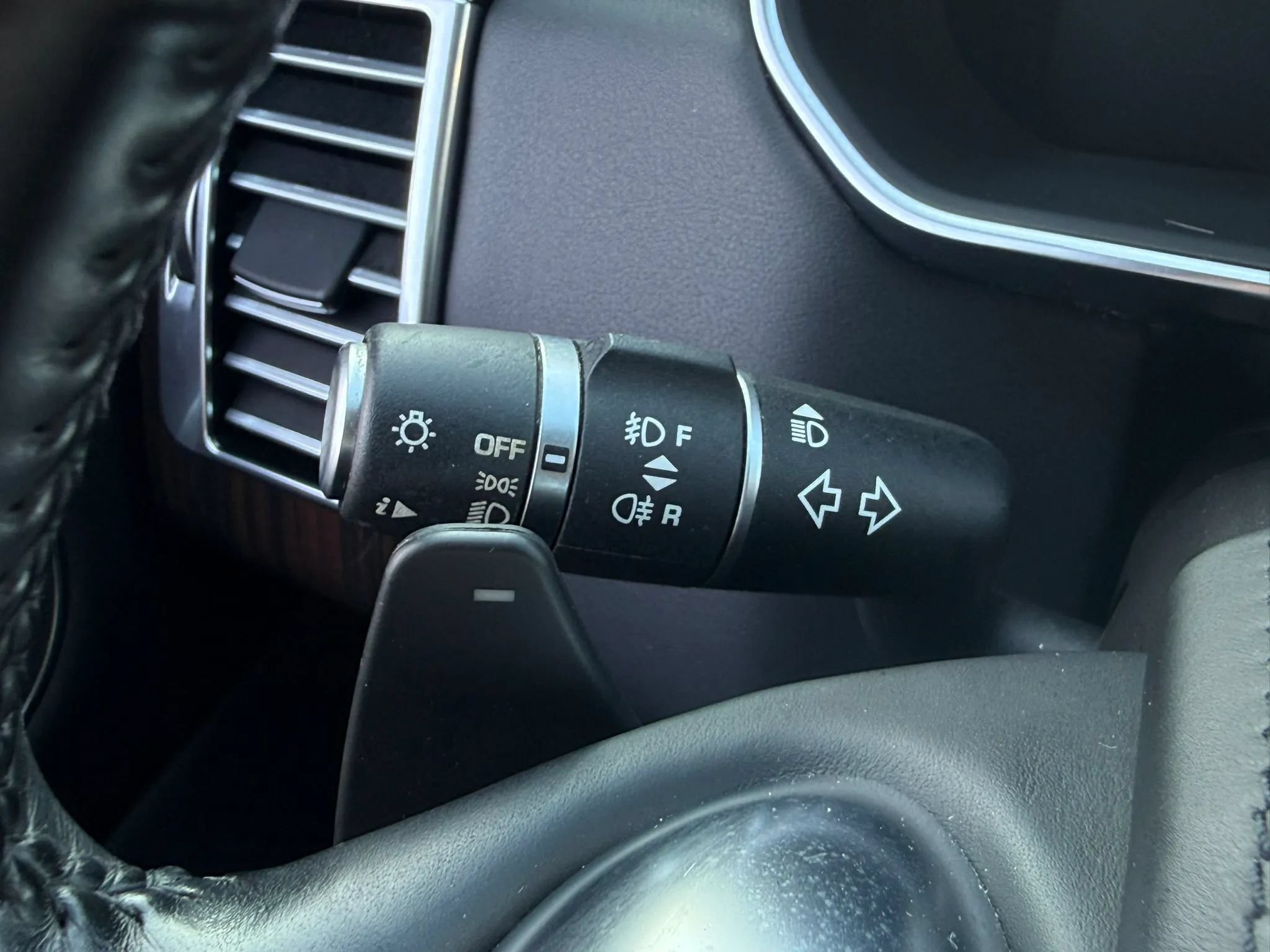 Used 2015 Land Rover Range Rover AWD/4WD image 57