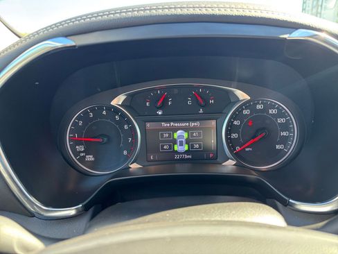 Used 2025 Chevrolet Blazer LT image 40