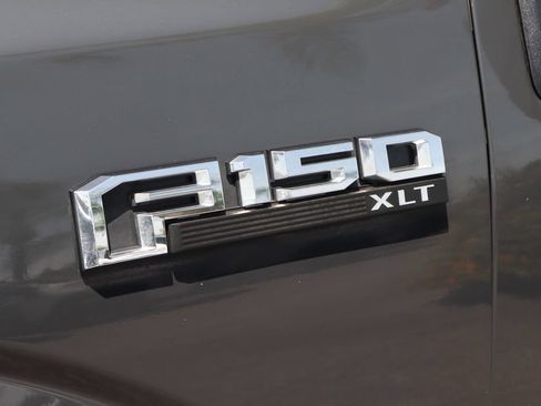 Used 2017 Ford F150 XLT w/ Equipment Group 302A Luxury AWD/4WD image 54