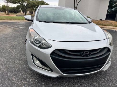 Used 2014 Hyundai Elantra GT image 7