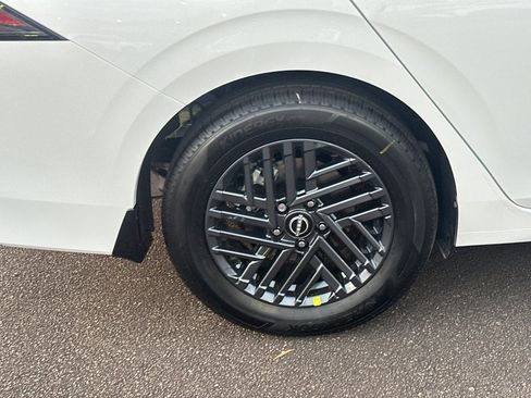 New 2026 Nissan Sentra SV w/ SV Convenience Package image 17