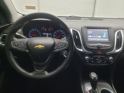 Used 2018 Chevrolet Equinox LT FWD image 22