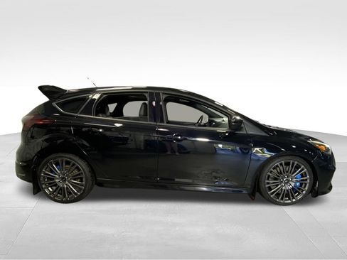 Used 2017 Ford Focus RS AWD/4WD image 11