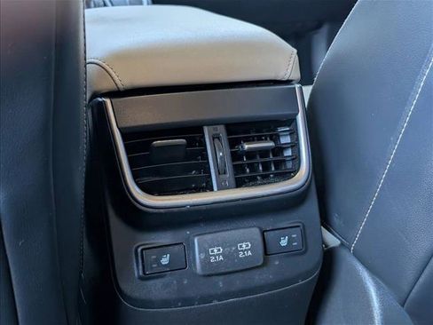 Used 2022 Subaru Outback Limited AWD/4WD image 26