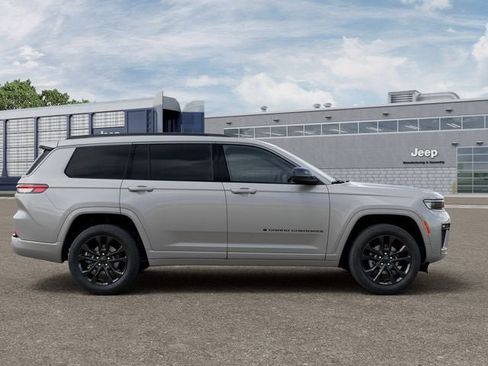 New 2026 Jeep Grand Cherokee L Limited AWD/4WD image 21