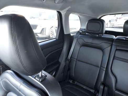 Used 2022 Lincoln Corsair AWD w/ Equipment Group 101A image 12