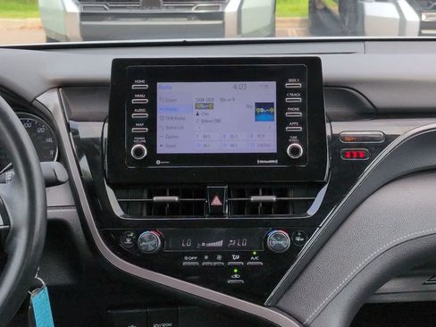 Used 2023 Toyota Camry SE FWD image 17