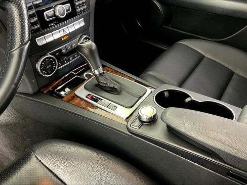 Used 2013 Mercedes-Benz C 300 4MATIC Sedan image 16