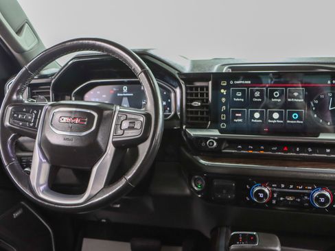 Used 2023 GMC Sierra 1500 Elevation w/ Elevation Premium Package image 18