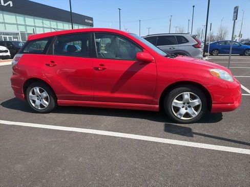 Used 2005 Toyota Matrix image 14