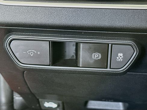 Used 2025 Kia K4 FWD image 17