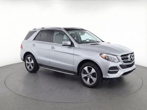 Used 2018 Mercedes-Benz GLE 350 4MATIC image 2