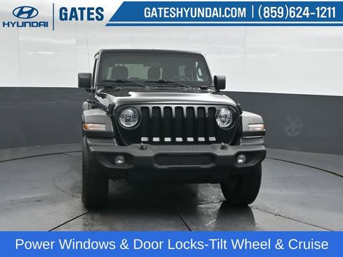 Used 2020 Jeep Wrangler Sport image 5
