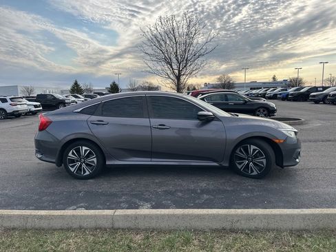Used 2017 Honda Civic EX-T image 11