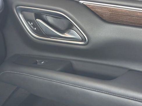 Used 2021 GMC Yukon XL SLE RWD image 31