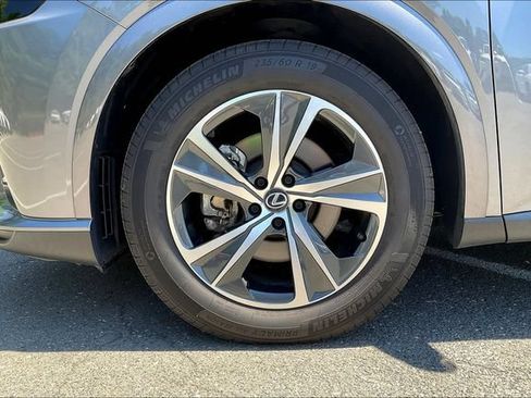 Certified 2023 Lexus RX 350 Premium w/ Accessory Package AWD/4WD image 34