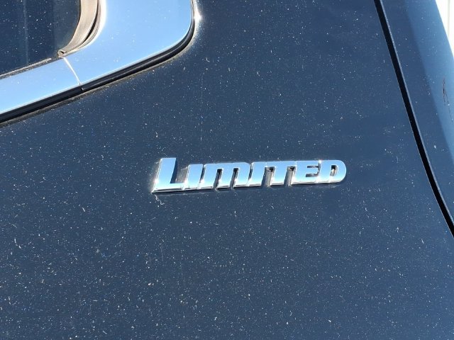 Used 2024 Toyota Tundra Limited AWD/4WD image 20