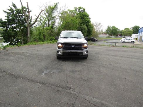 Used 2024 Ford F150 XLT AWD/4WD image 9