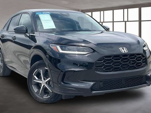Certified 2025 Honda HR-V EX-L image 3