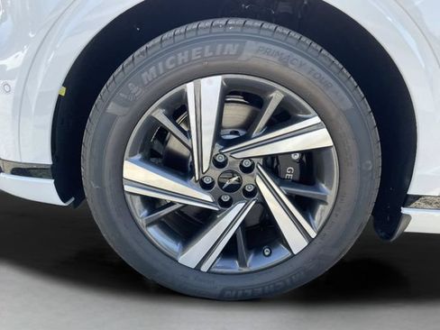 Used 2026 Genesis GV70 3.5T Sport Advanced AWD/4WD image 2