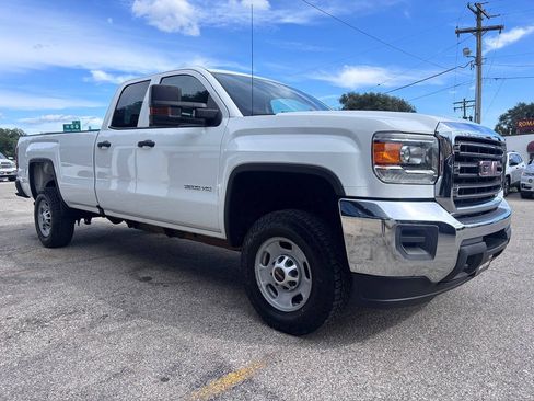 Used 2019 GMC Sierra 2500 2WD Double Cab w/ Sierra Convenience Package image 4