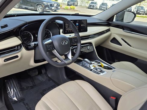 Certified 2023 INFINITI QX60 Pure AWD/4WD image 6