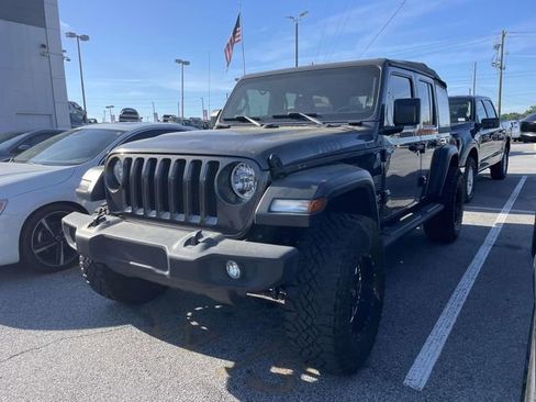 Used 2020 Jeep Wrangler Unlimited Sport S AWD/4WD image 9