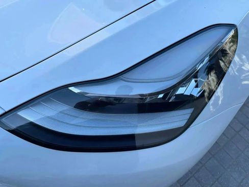 Used 2020 Tesla Model 3 Standard Range image 37