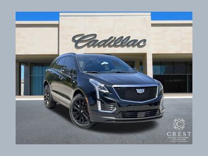 New 2025 Cadillac XT5 Sportv w/ LPO, Onyx Lite Package