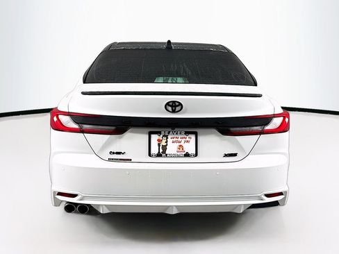 Used 2025 Toyota Camry XSE image 8