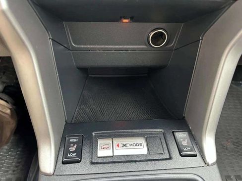 Used 2015 Subaru Forester 2.5i Limited image 34
