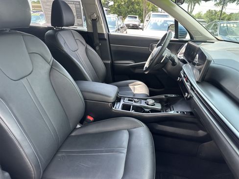 Used 2025 Kia Sorento EX FWD image 13