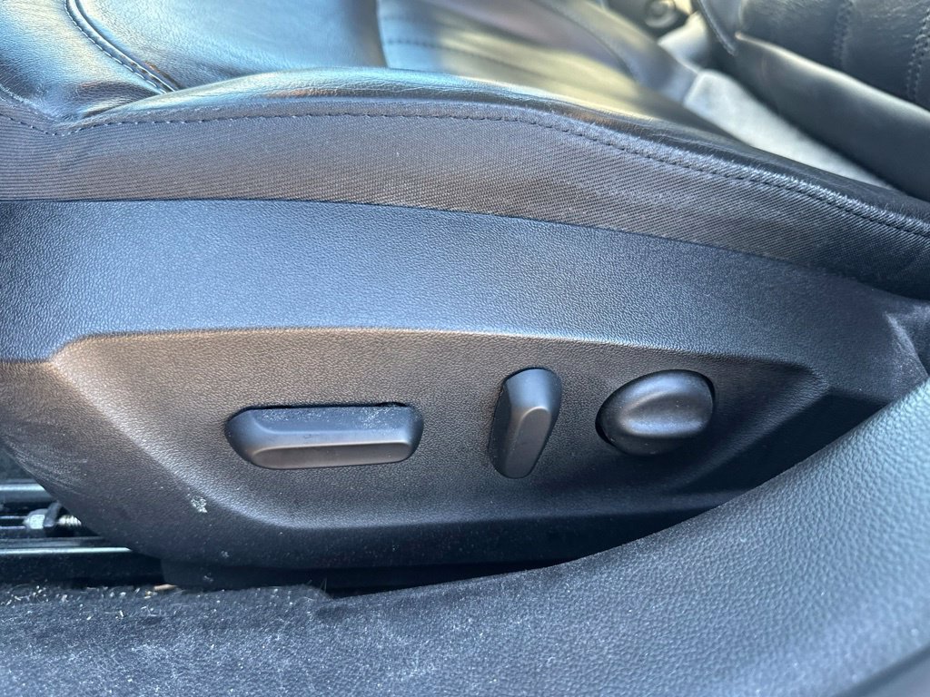Used 2017 Buick Regal Sport Touring FWD image 16